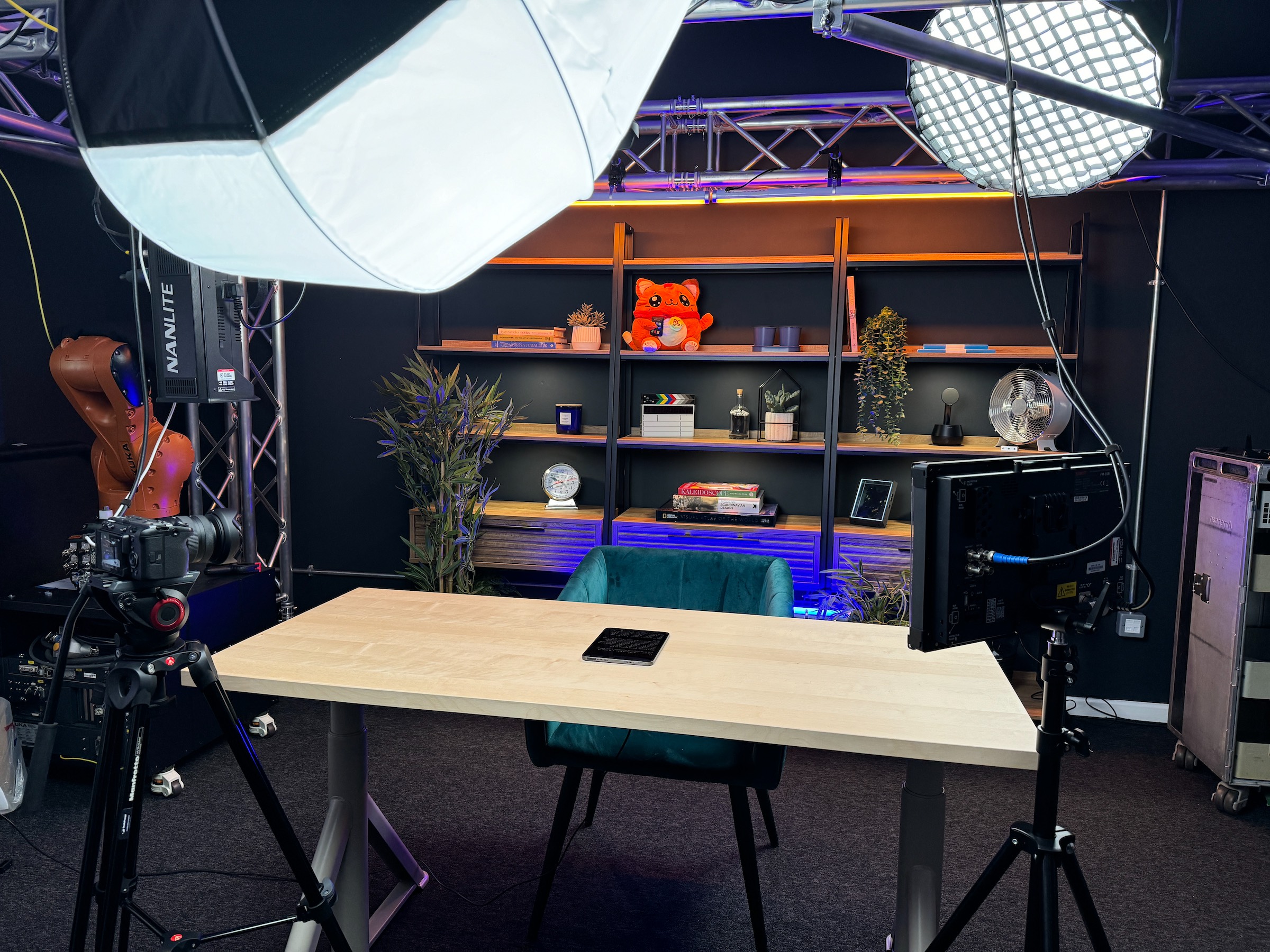 Teleprompter Pro in-house Studio